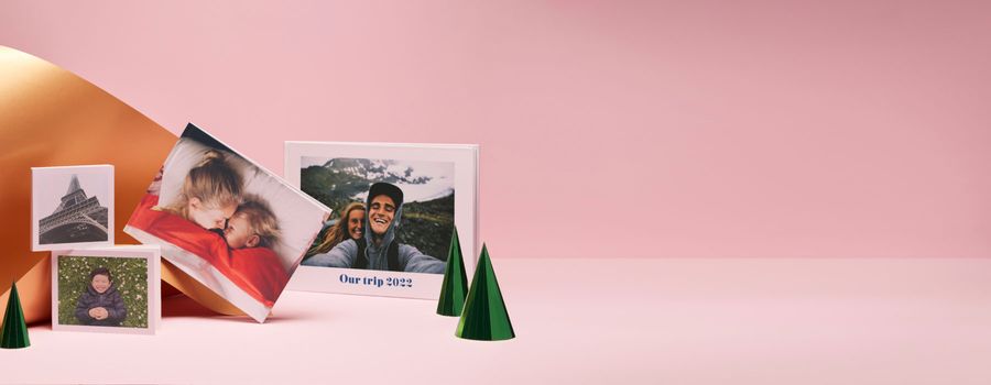 Banner showing Christmas photo gift ideas