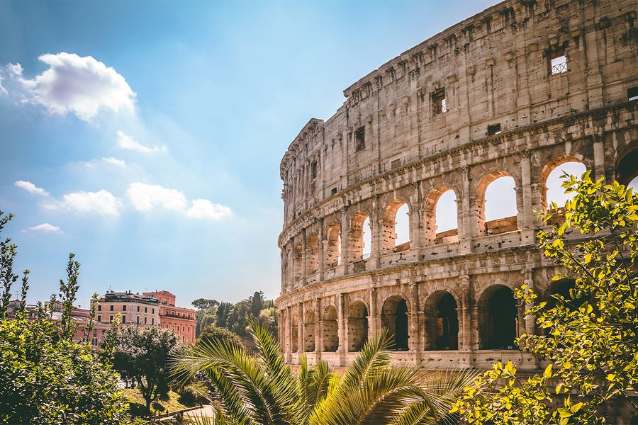 Capturing the romance of Rome with a shot of the ancient Colosseum, one of the most romantic cities in Europe.